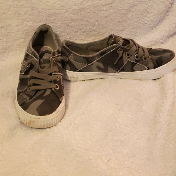 Cameo slip-on sneakers - Picture 3 of 4